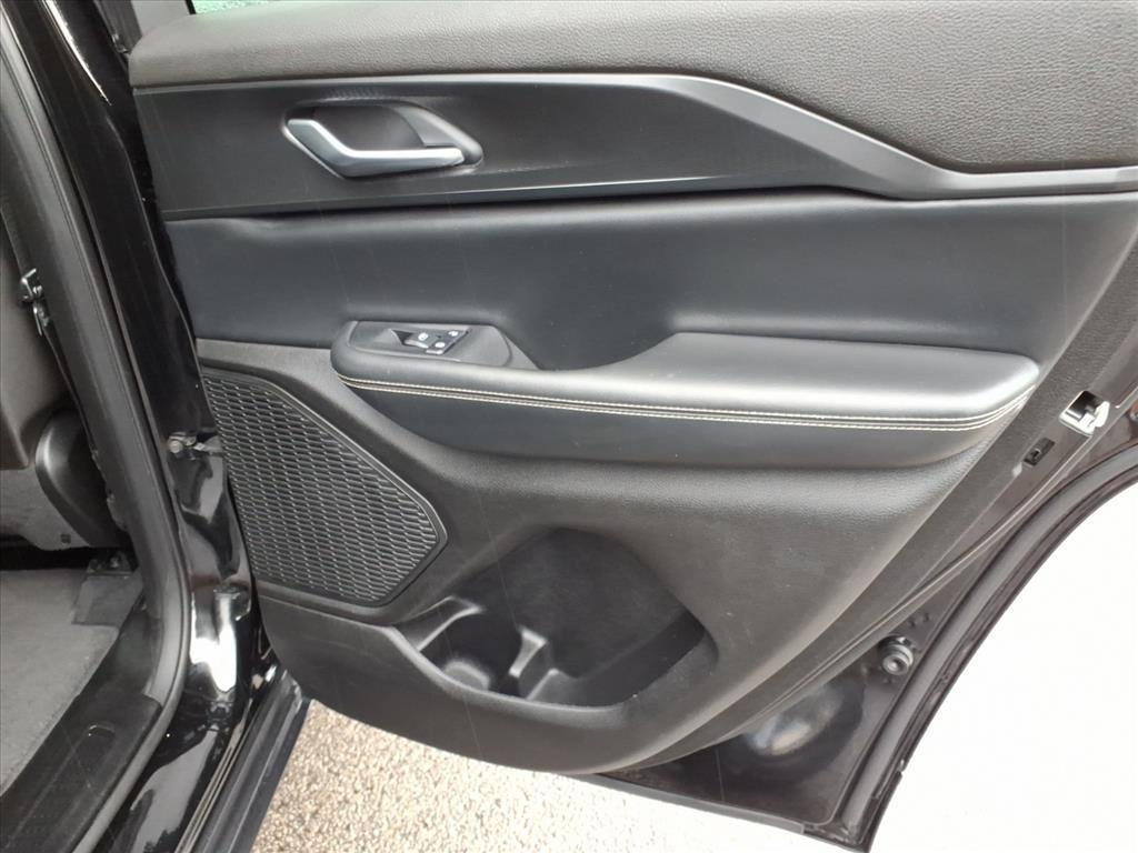 used 2023 Jeep Grand Cherokee car, priced at $24,967