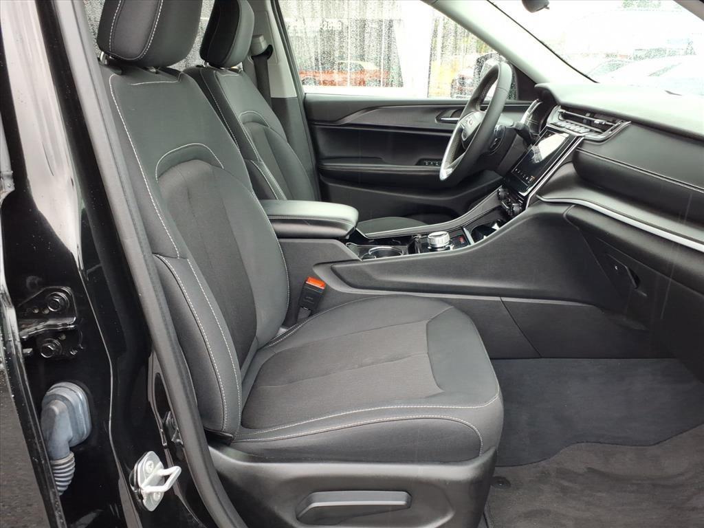 used 2023 Jeep Grand Cherokee car, priced at $24,967