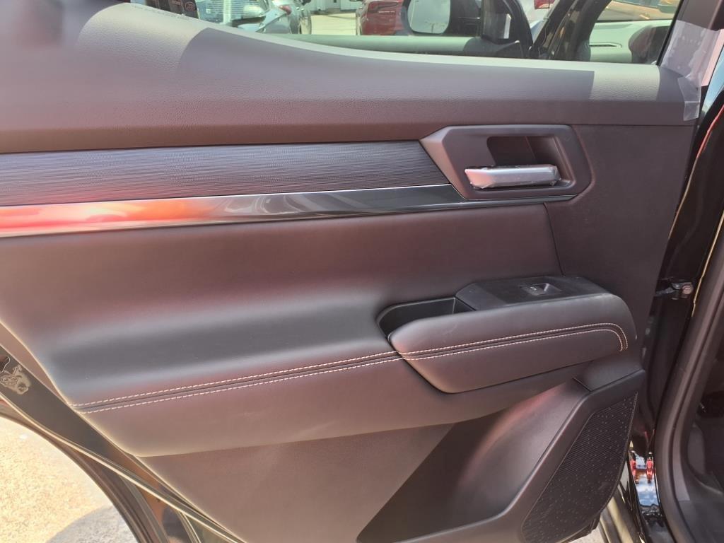 new 2025 GMC Terrain car, priced at $29,890