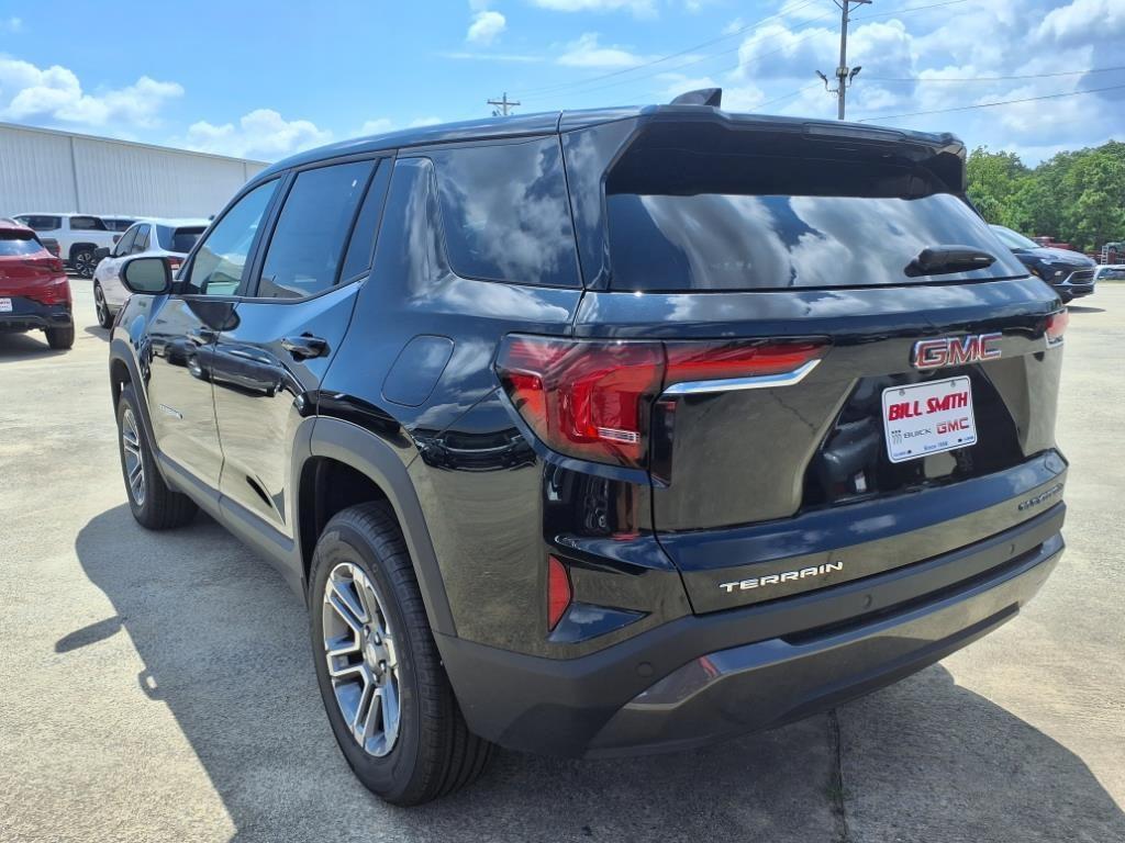 new 2025 GMC Terrain car, priced at $29,890