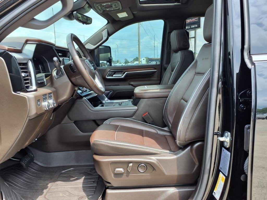 used 2024 GMC Sierra 2500 car, priced at $79,900