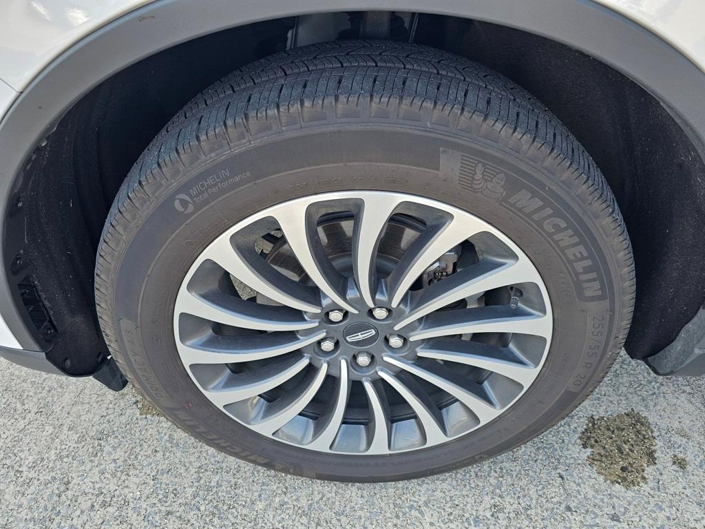 used 2023 Lincoln Aviator car
