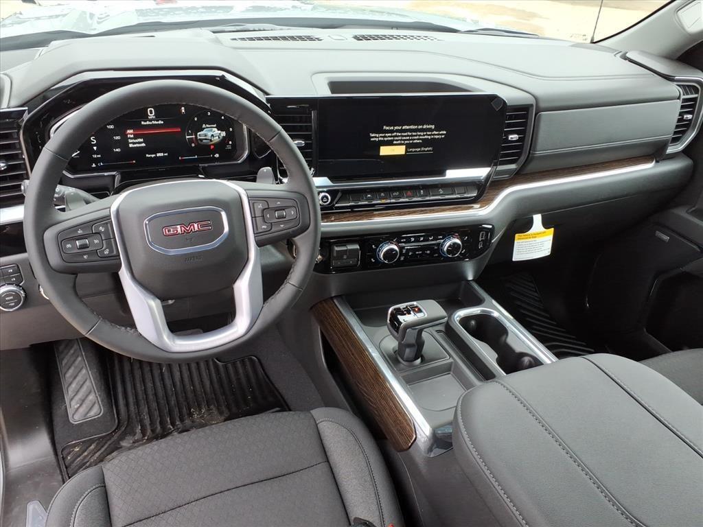 new 2026 GMC Sierra 1500 car, priced at $55,830