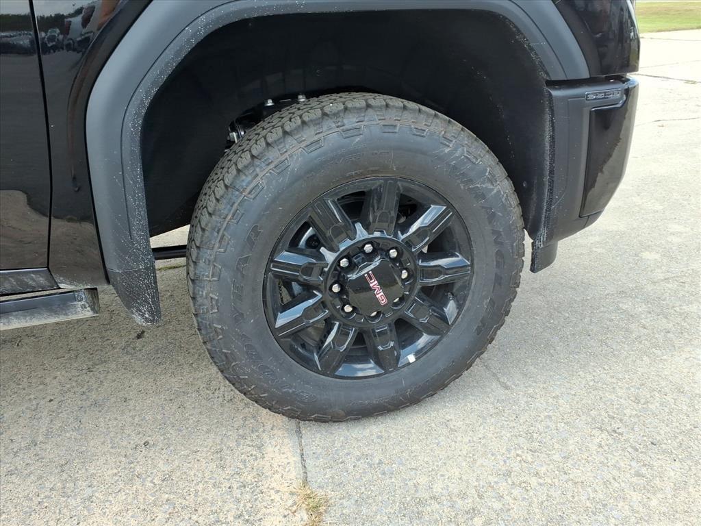 new 2025 GMC Sierra 2500 car, priced at $81,255