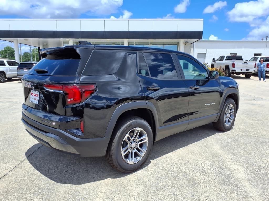 new 2025 GMC Terrain car, priced at $32,140