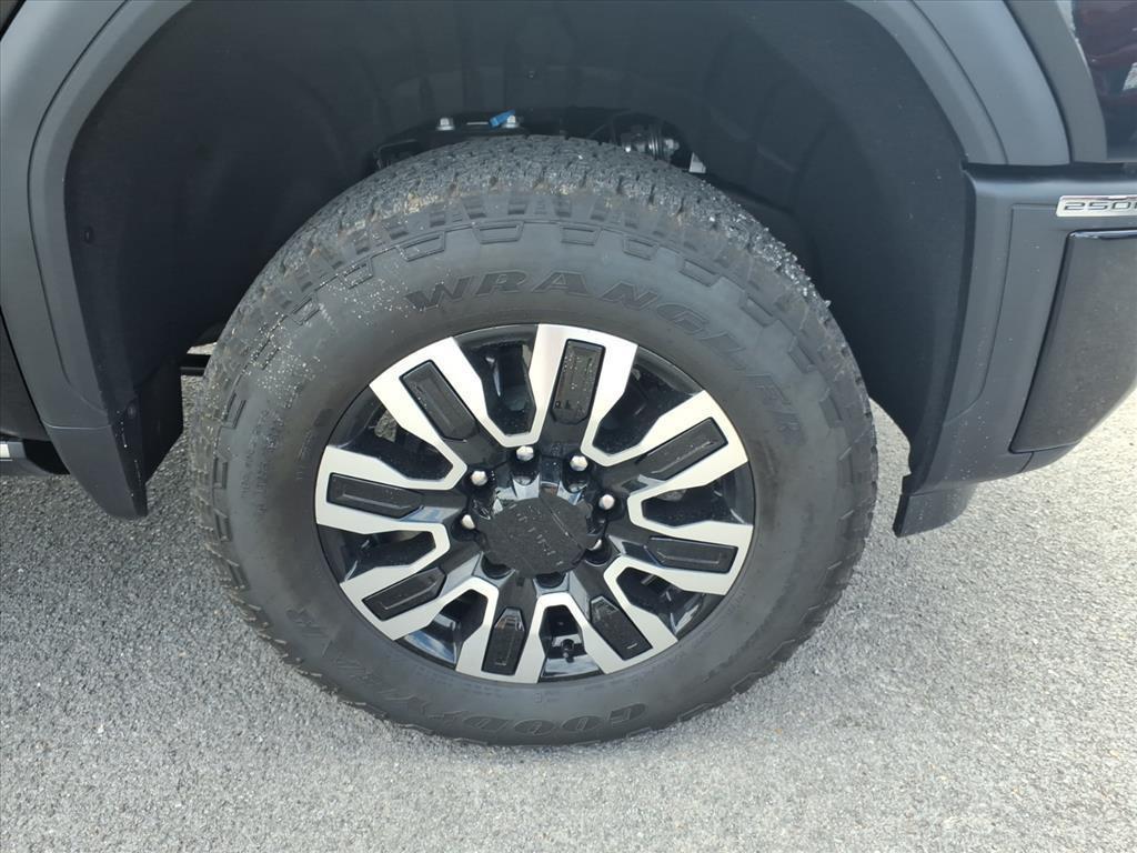 new 2026 GMC Sierra 2500 car, priced at $92,262