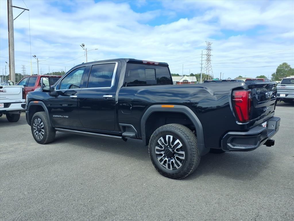 new 2026 GMC Sierra 2500 car, priced at $92,262