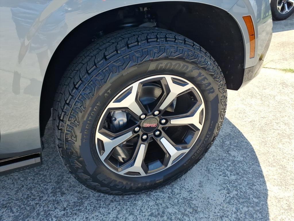 new 2026 GMC Yukon XL car, priced at $88,475