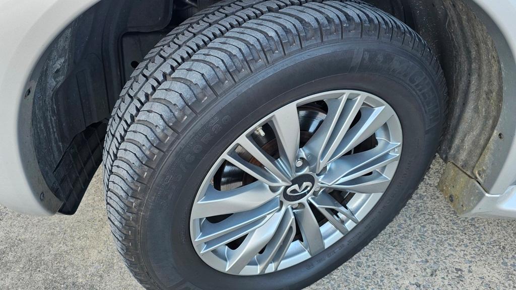 used 2018 INFINITI QX80 car, priced at $22,997