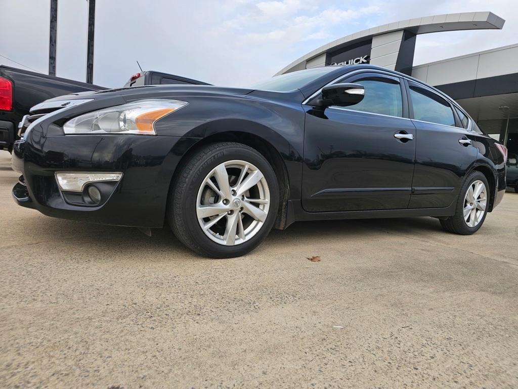 used 2015 Nissan Altima car, priced at $10,987