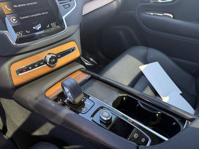 used 2022 Volvo XC90 Recharge Plug-In Hybrid car, priced at $51,278