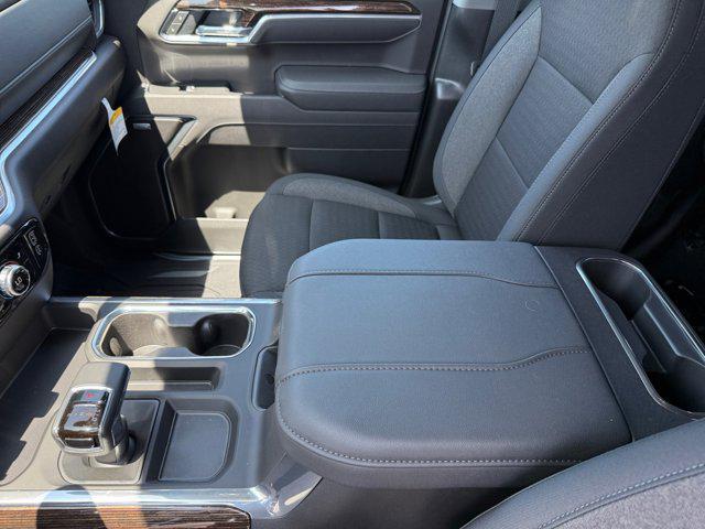 new 2025 GMC Sierra 1500 car, priced at $64,640