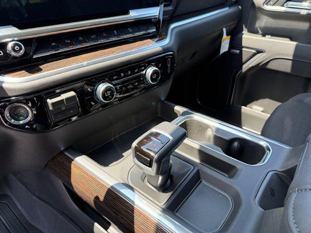 new 2025 GMC Sierra 1500 car, priced at $64,640