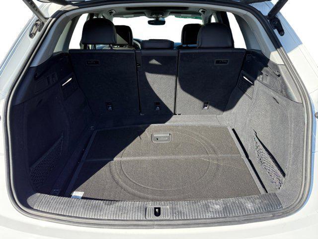 used 2024 Audi Q5 car, priced at $35,399