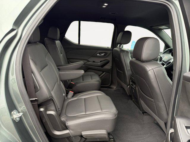 used 2023 Chevrolet Traverse car, priced at $35,199