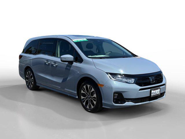 used 2025 Honda Odyssey car, priced at $48,499