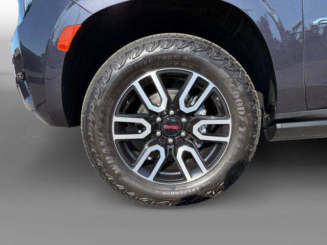 used 2024 GMC Yukon car, priced at $73,999