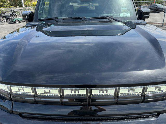 new 2025 GMC HUMMER EV SUV car, priced at $101,185