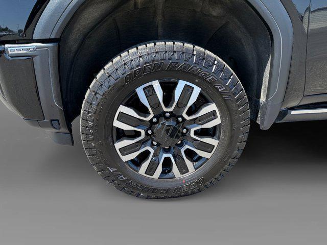 used 2024 GMC Sierra 2500 car, priced at $78,399
