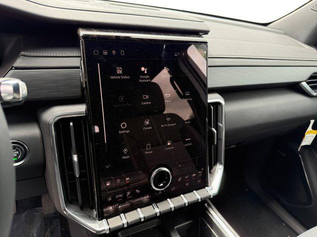 new 2025 GMC Acadia car, priced at $46,690