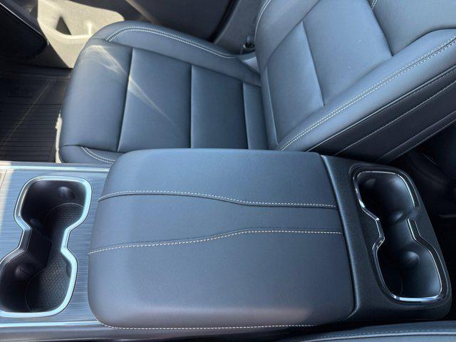 new 2025 GMC Acadia car, priced at $54,275