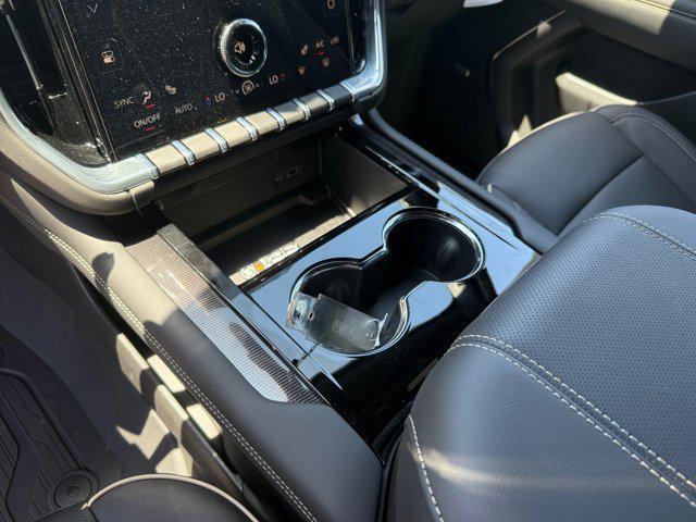 new 2025 GMC Yukon car, priced at $78,405