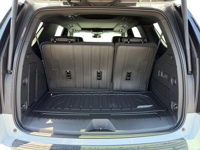new 2025 GMC Yukon car, priced at $78,405