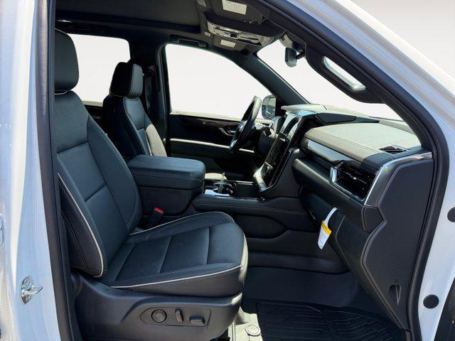 new 2025 GMC Yukon car, priced at $78,405