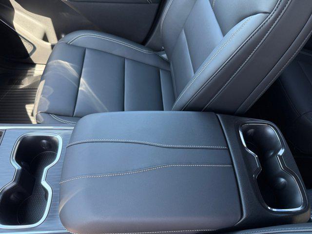 new 2025 GMC Acadia car, priced at $49,275