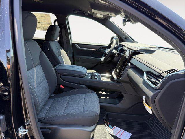 new 2025 GMC Acadia car, priced at $45,340