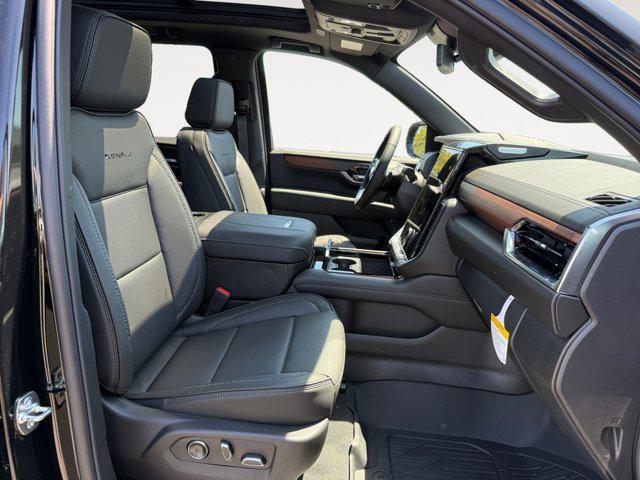 new 2025 GMC Yukon XL car, priced at $93,225