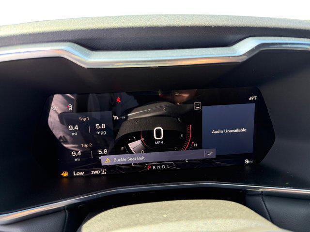 new 2025 GMC Canyon car, priced at $47,870
