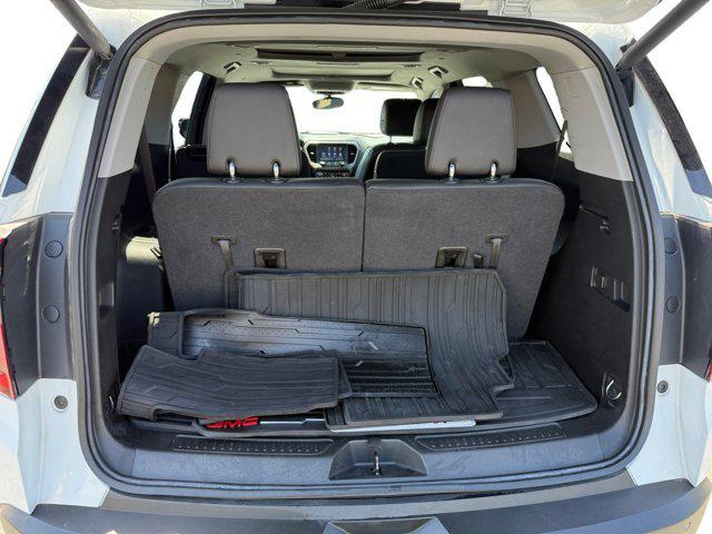 used 2022 GMC Acadia car, priced at $34,888