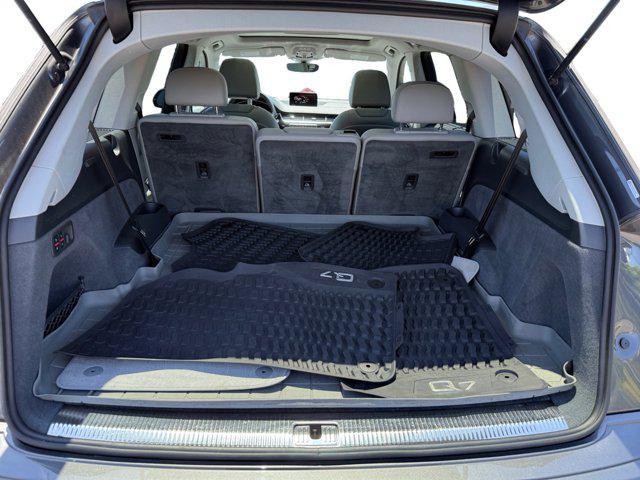 used 2019 Audi Q7 car, priced at $27,699