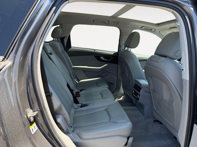 used 2019 Audi Q7 car, priced at $27,699