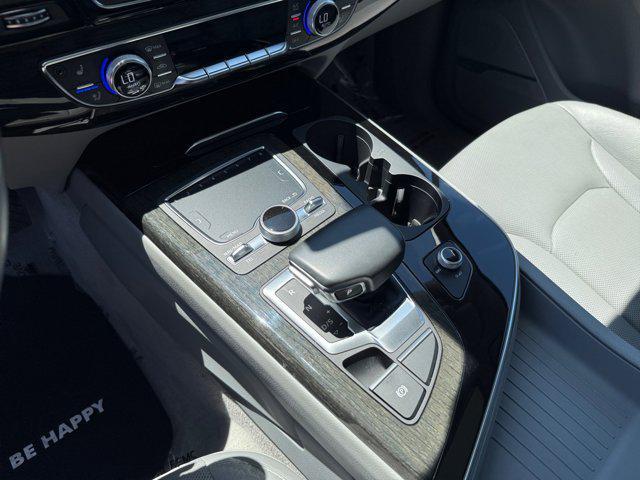 used 2019 Audi Q7 car, priced at $27,699