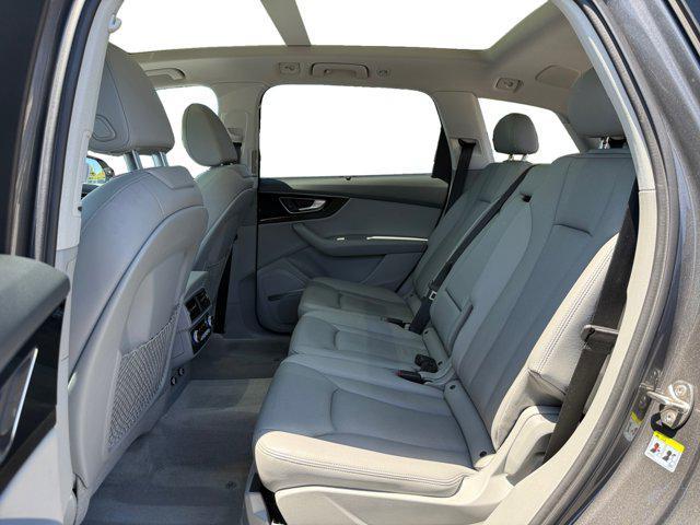 used 2019 Audi Q7 car, priced at $27,699