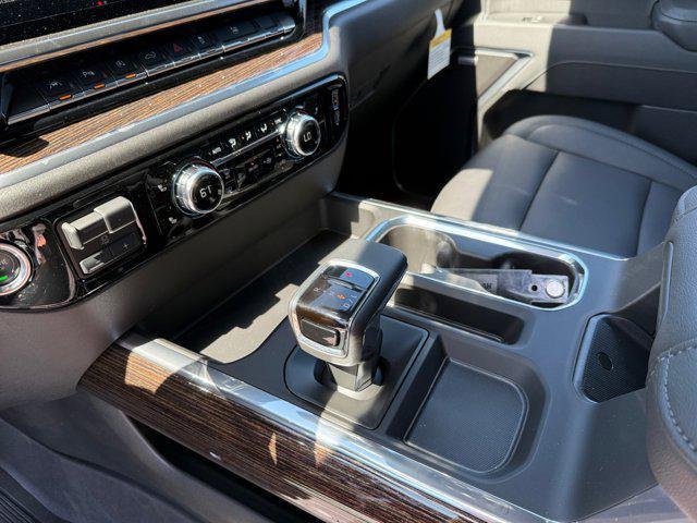 new 2025 GMC Sierra 1500 car, priced at $67,320