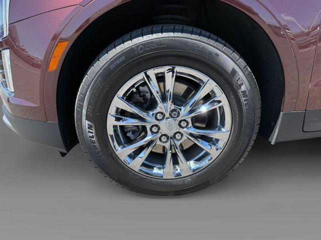 used 2022 Cadillac XT5 car, priced at $31,199
