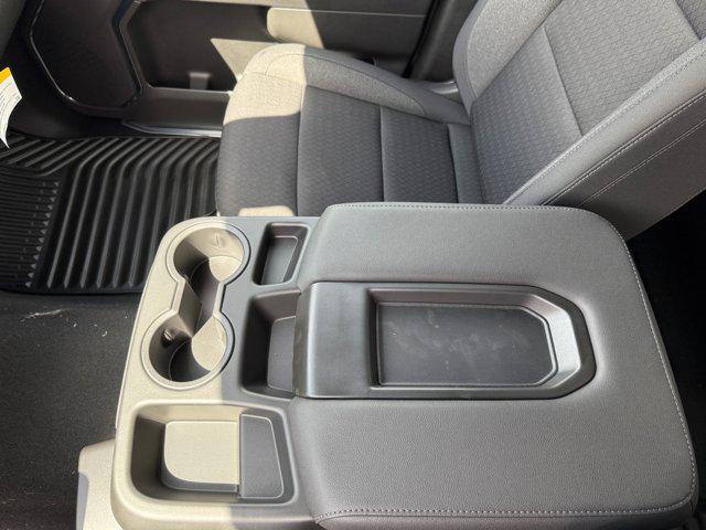 new 2025 GMC Sierra 1500 car, priced at $57,530