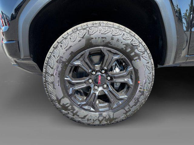 new 2025 GMC Canyon car, priced at $42,675