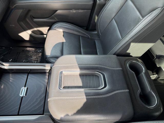 used 2022 GMC Yukon car, priced at $61,999