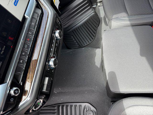 new 2025 GMC Sierra 1500 car, priced at $57,530