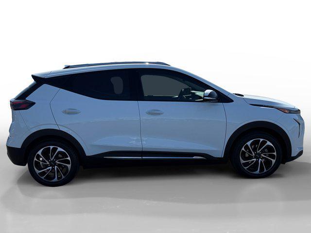 used 2022 Chevrolet Bolt EUV car, priced at $21,999