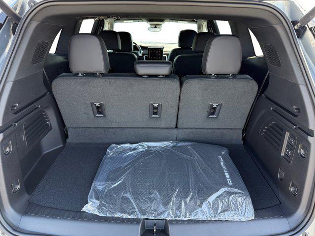 new 2025 GMC Acadia car, priced at $61,430