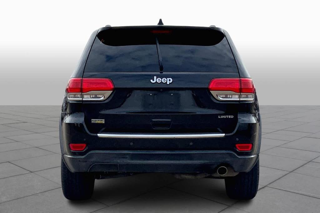 used 2015 Jeep Grand Cherokee car, priced at $15,900