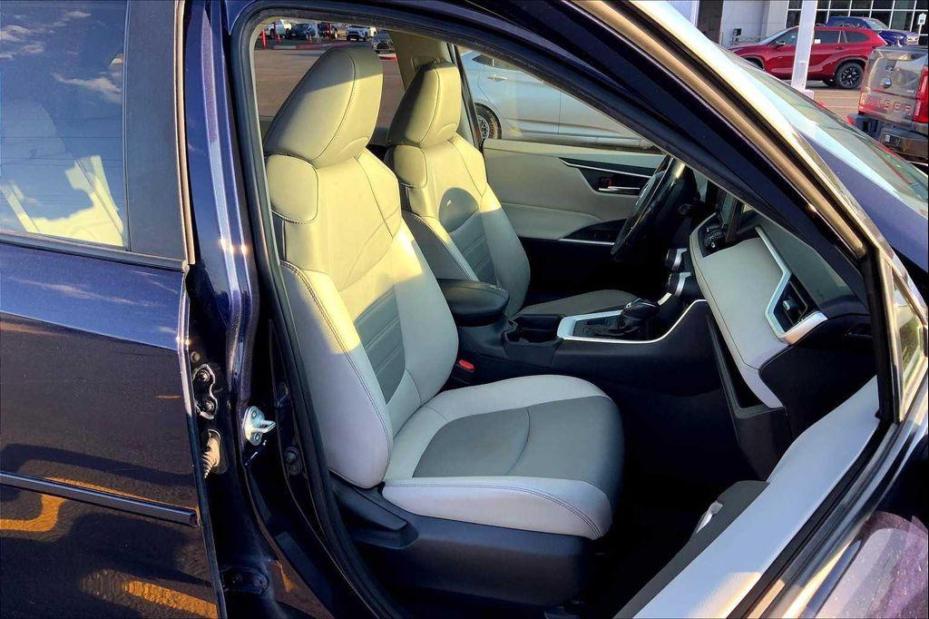 used 2020 Toyota RAV4 car, priced at $15,486