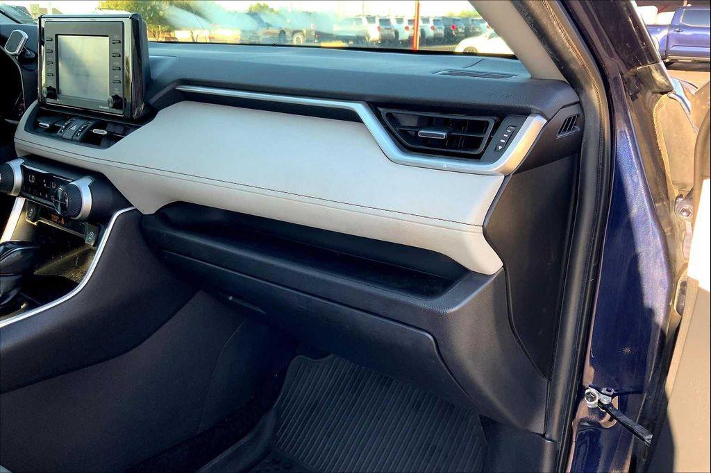 used 2020 Toyota RAV4 car, priced at $15,486