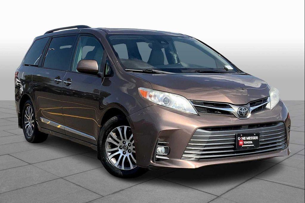 used 2020 Toyota Sienna car, priced at $18,500