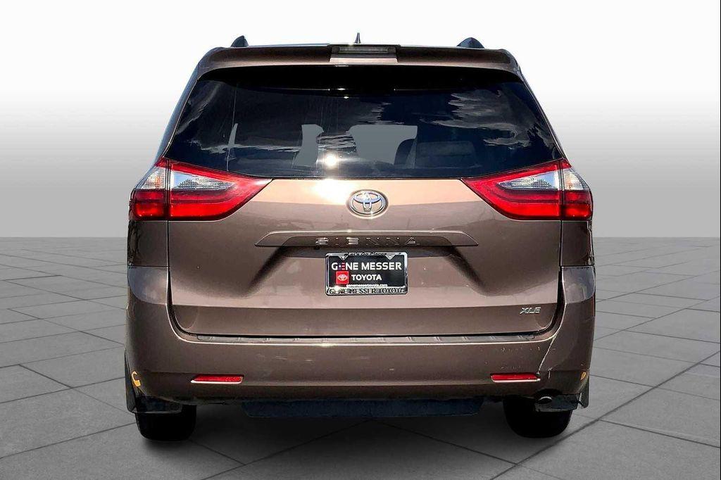 used 2020 Toyota Sienna car, priced at $18,500